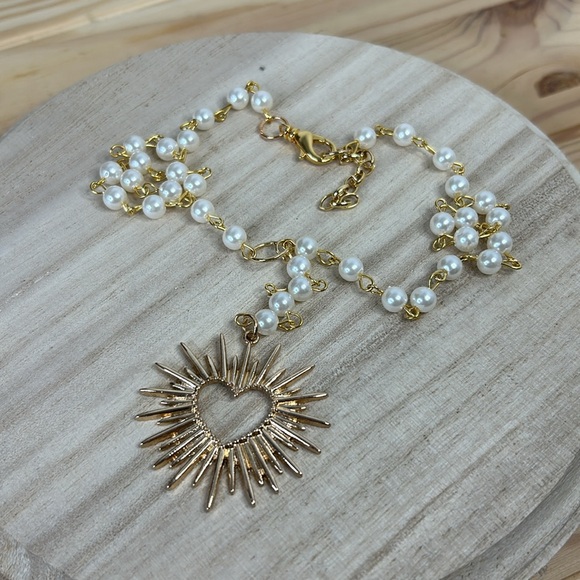 OOAK handmade heart necklace 💛 - Picture 2 of 2